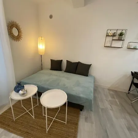La Ciotat : Joli studio à 50 mètres du vieux port Appartamento *